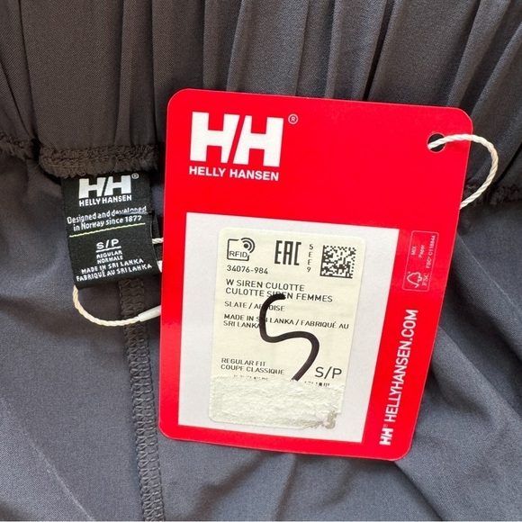 New! HELLY HANSEN • Siren Culotte in Slate - Picture 9 of 11